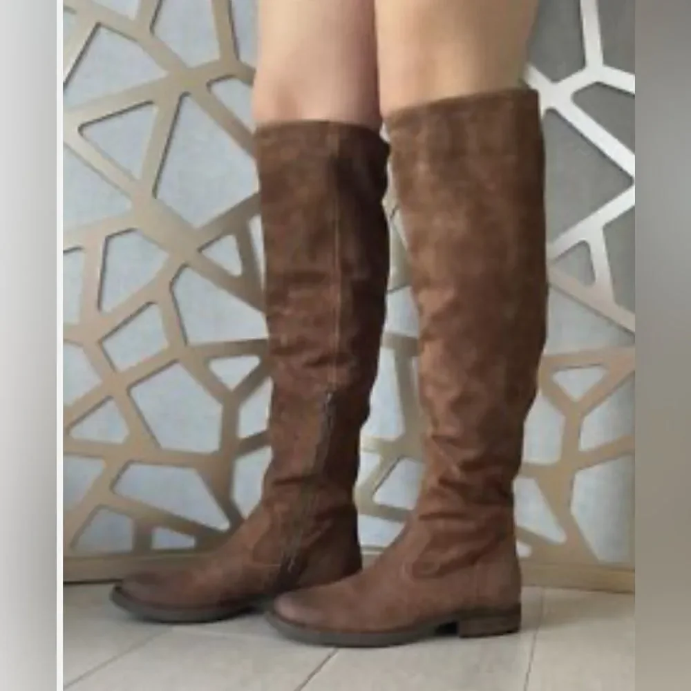 NWT Born Britton Over the Knee Boots. Size 7.5